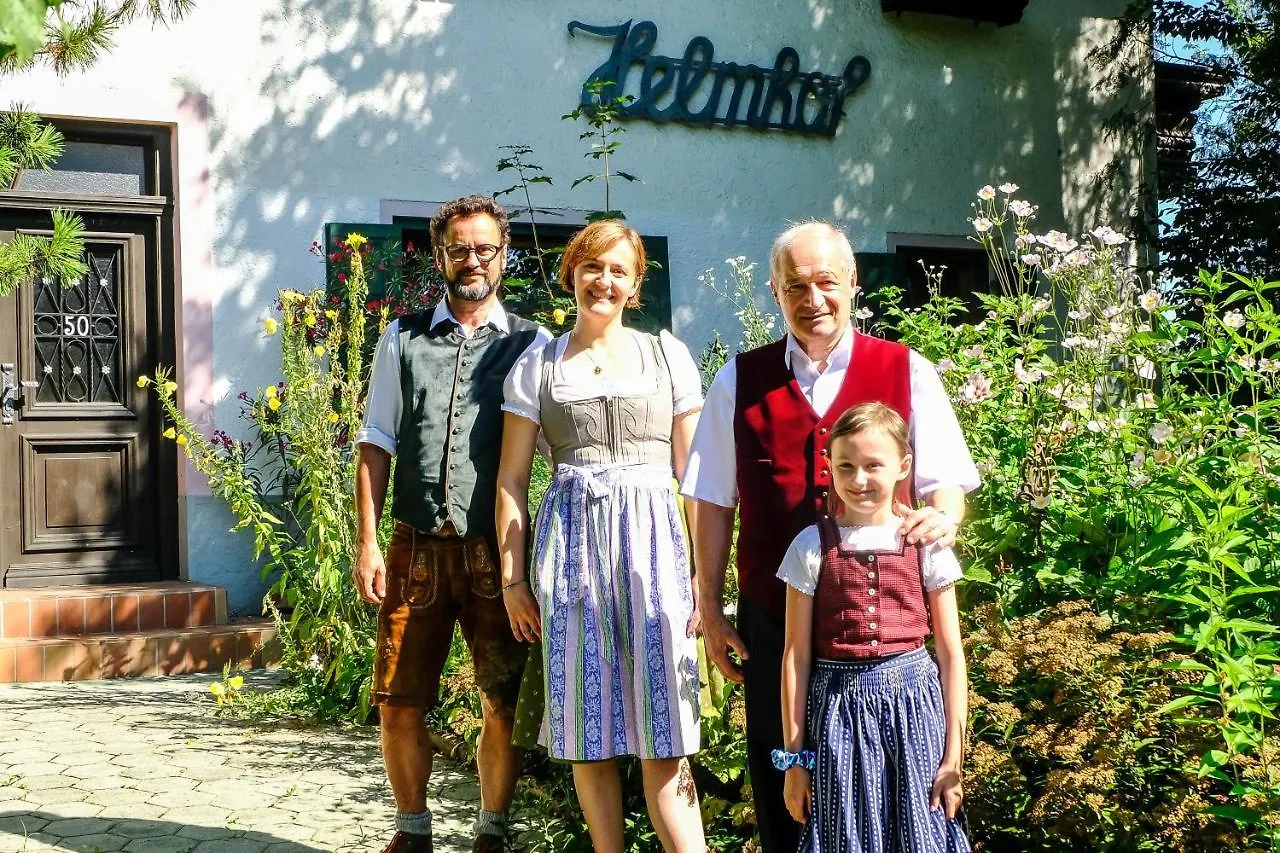 ** Pensión Frühstückspension Helmhof Salzburgo Austria